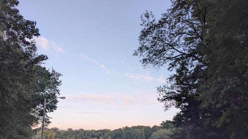 PXL_20250902_232209015.jpg
