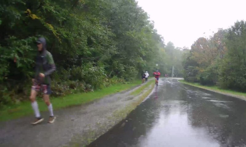 runners rain.jpg